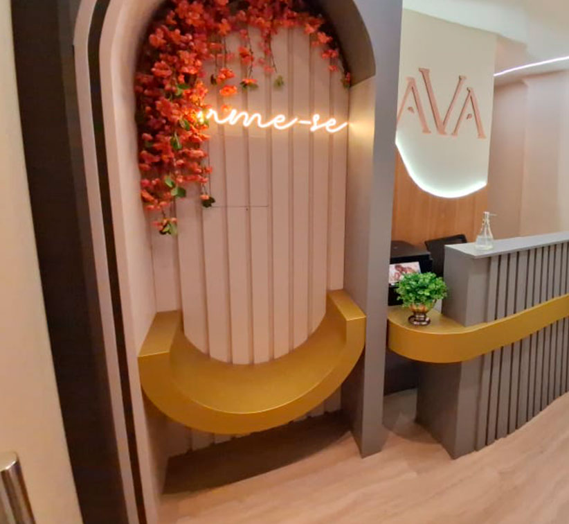 AVA01