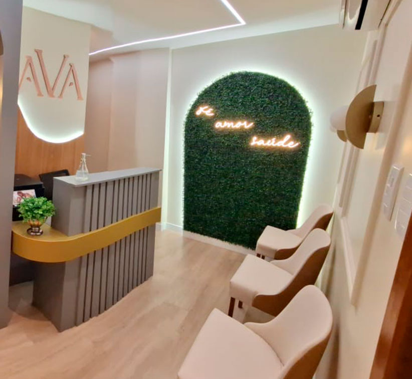 AVA02